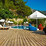 Lissiya Hotel Faralya