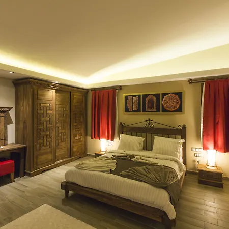 Ξενοδοχείο Lissiya 4*