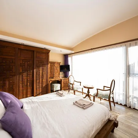 Hotel Lissiya 4*